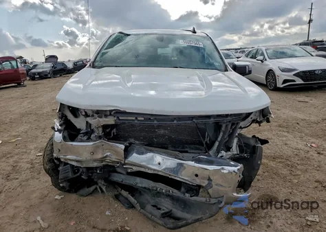 2022 Chevrolet Silverado Ltd K1500 Lt z USA, uszkodzony, nr VIN 1GCUYDED3NZ194510